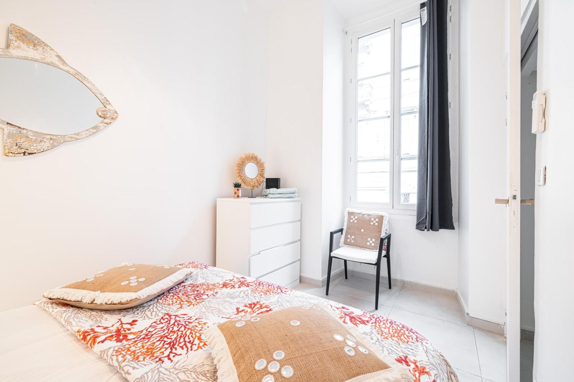 La Petite Chaise Bleue Ницца Экстерьер фото